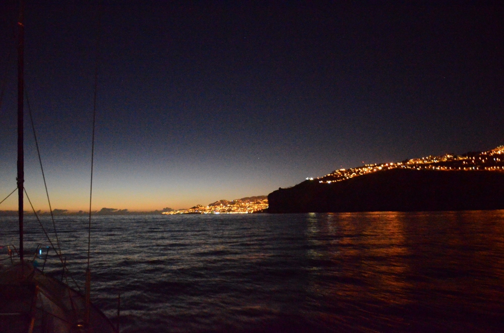 Tolle Nachtansteuerung von Funchal